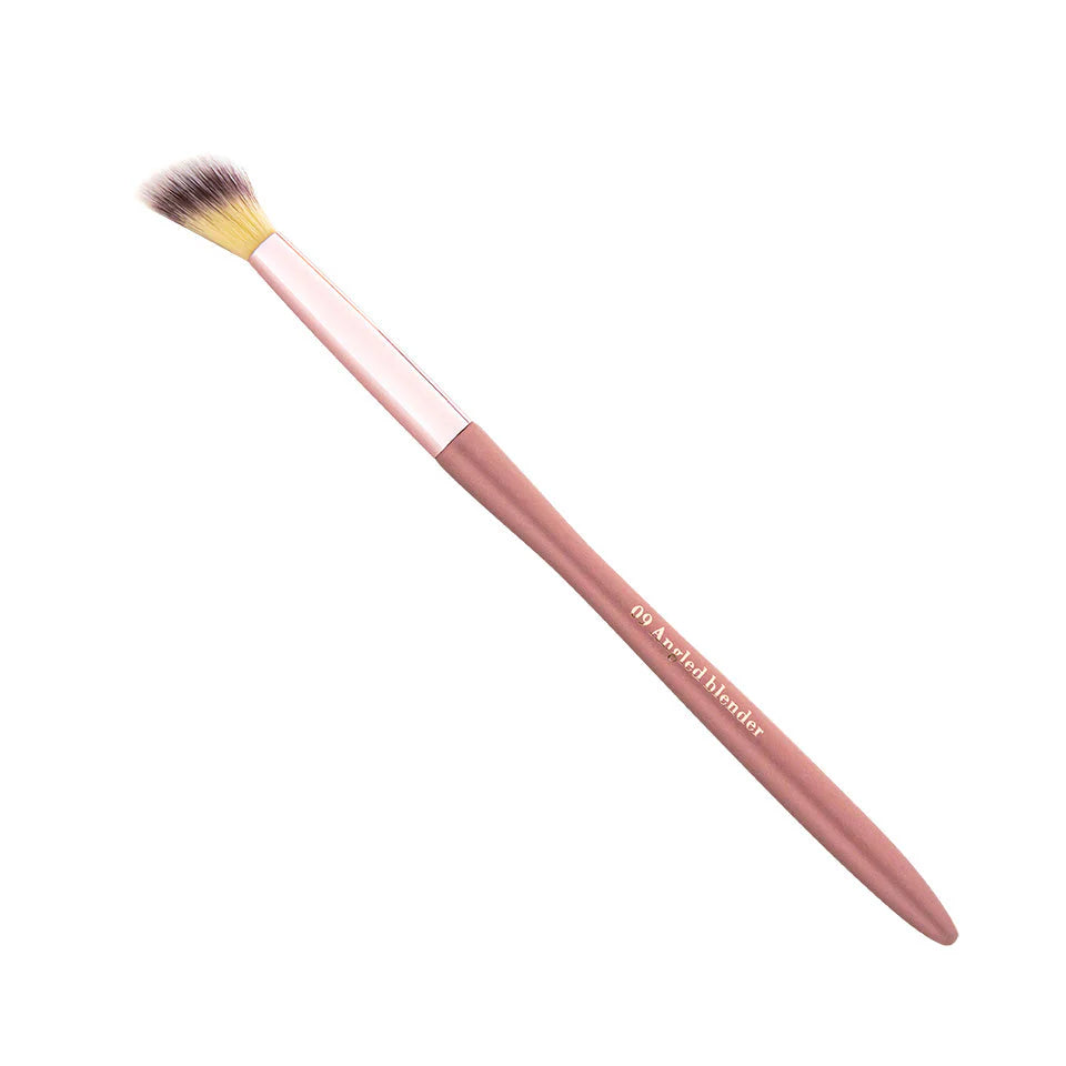Cent Pur Cent - Angled Blender Brush - The Pure Beauty Shop
